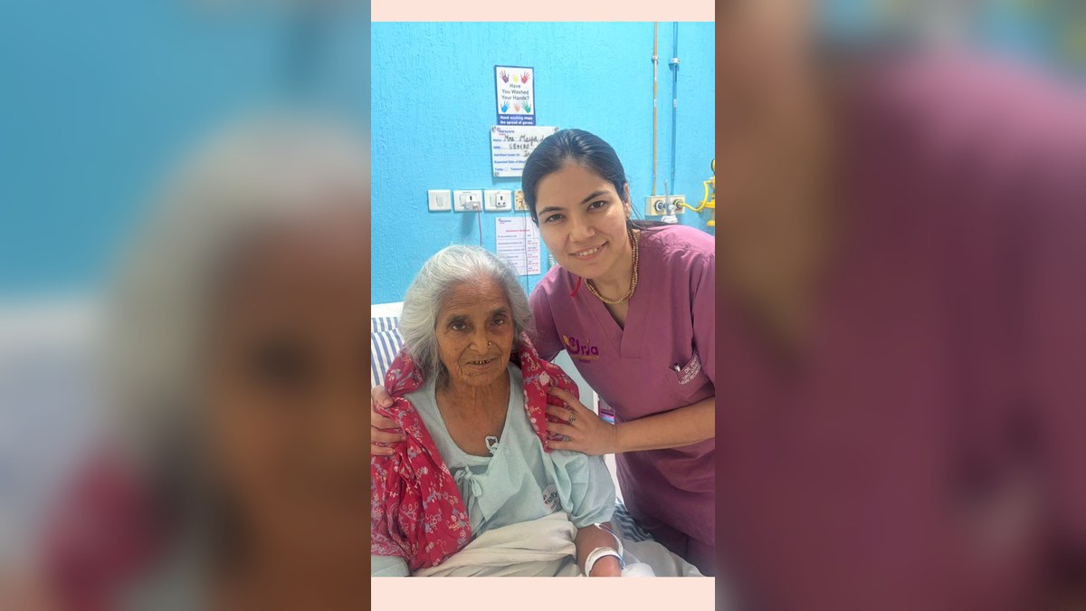 90-year-old woman with Dr. Indira Sarin during pelvic organ prolapse treatment journey